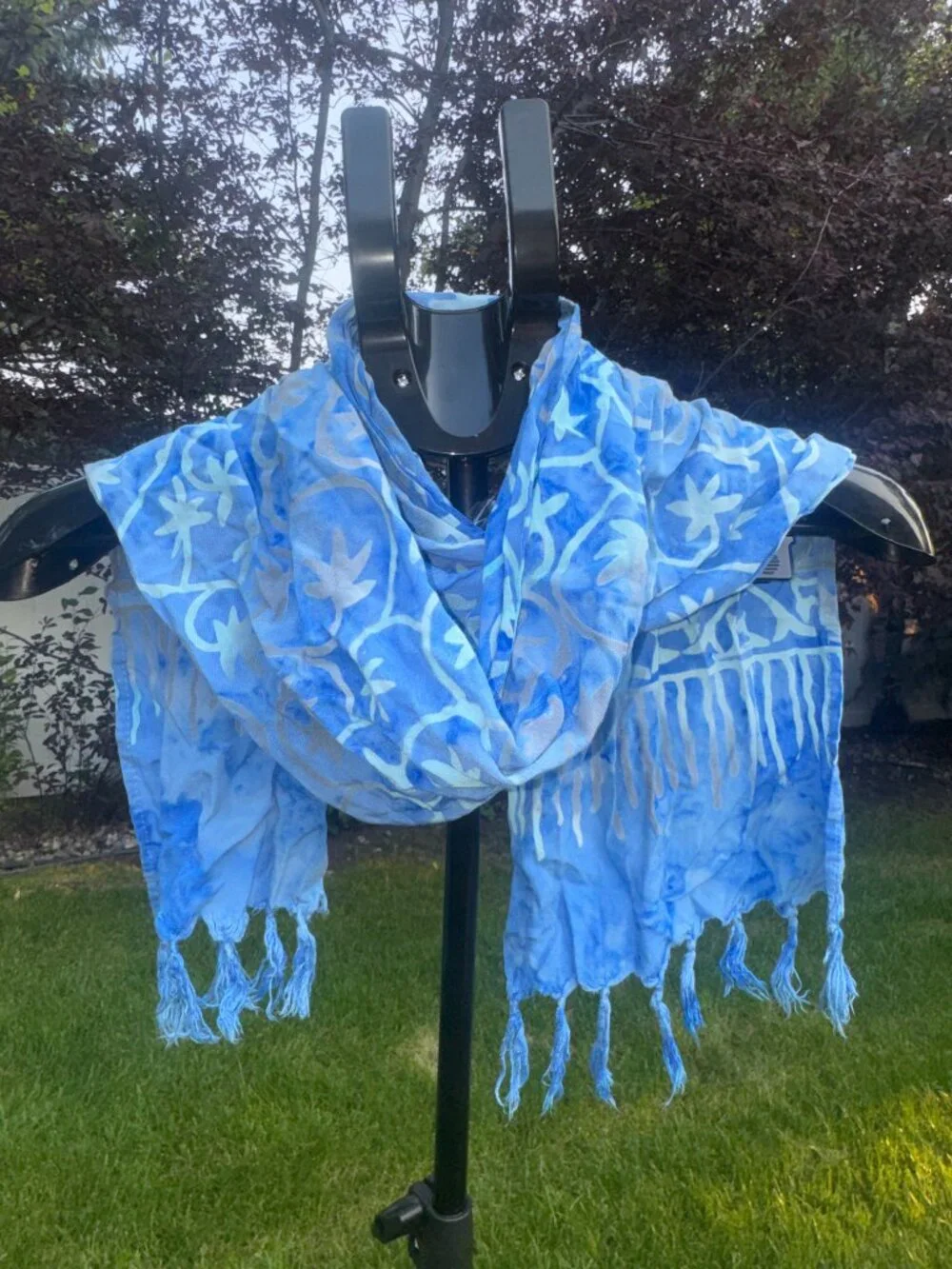 Sky Blue Batik Floral Scarf – Soft Tie-Dye Wrap Pashmina with Tassel Fringe 💙